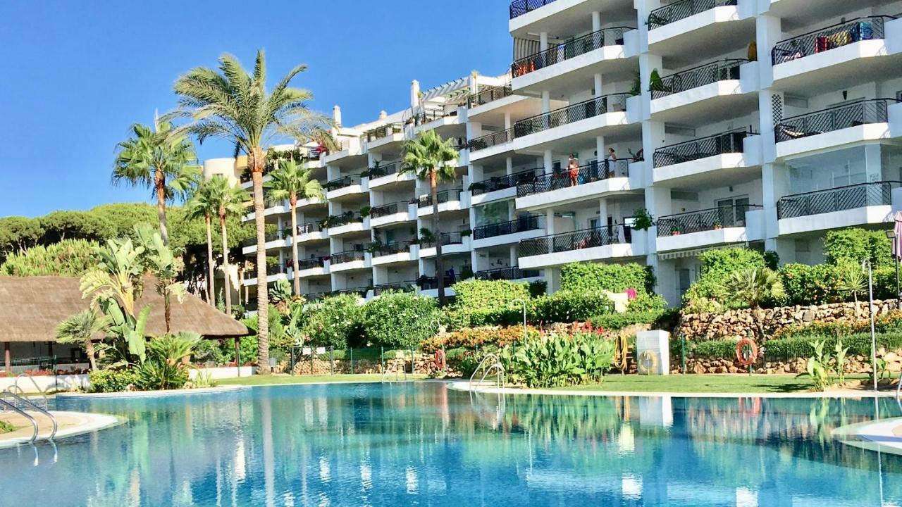 Mi Capricho B16 Beachfront Apartment ลากาลาเดมิฮาส ภายนอก รูปภาพ